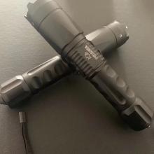 X3 防身手电式野狼驱赶器